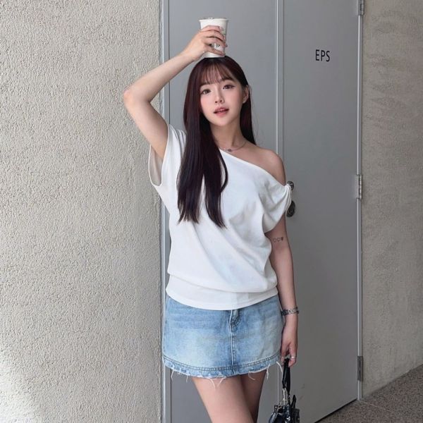 【現貨】半夏輕語 激推超顯瘦百搭扭結斜肩Tee (3colors) #X03 