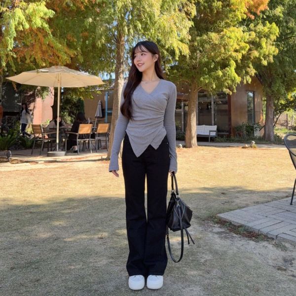 犯規邊界 純慾V領不規則磨毛收腰顯瘦上衣 (1colors) #ZF04 