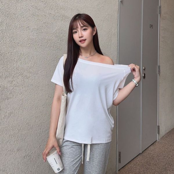 慵懶假期 好穿柔軟斜肩短袖Tee (3colors) #W10 