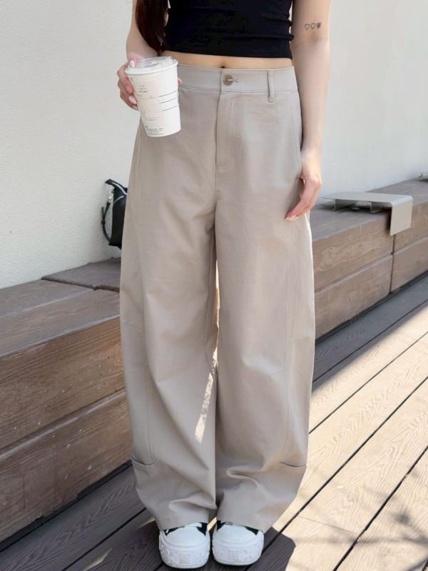 【現貨】“限量無壓工裝褲” 利用立體剪裁達到修飾效果 微弧度剪裁 (2colors) #GH16C1309-03 