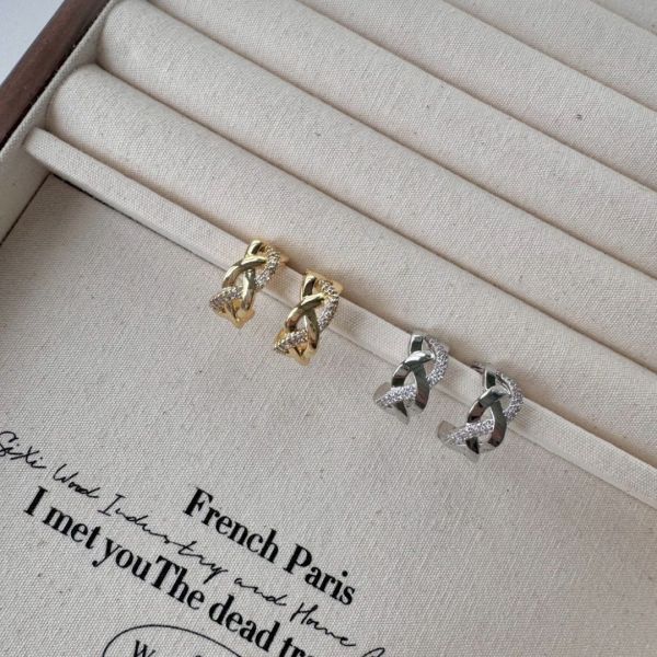 【現貨】個性幾何麻花 S925純銀麻花耳環 (2colors) #B06 