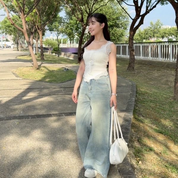 心弦悸動 這件遮副乳版型好蕾絲顯瘦背心 (1colors) #Z04 