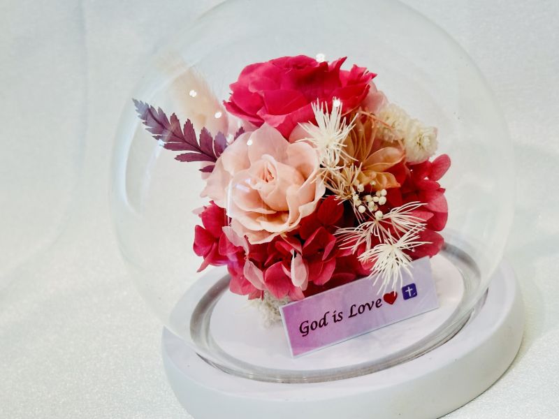 水晶球God Is Love 客制化水晶球, 日本AUBE永生花, 永生花玻璃盅, God is love, 基督教禮品