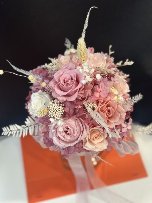 婚禮西樂 日本AUBE永生不凋粉紅玫瑰新娘, 白玫瑰新娘, 波爾多軟繡球安娜貝爾西樂, 配花