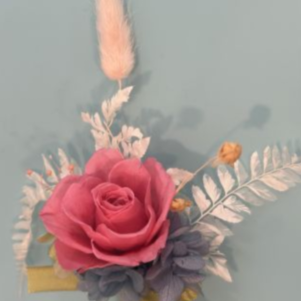 紅粉佳人 胸花, 襟花, 日本AUBE粉紅小玫瑰, 配花