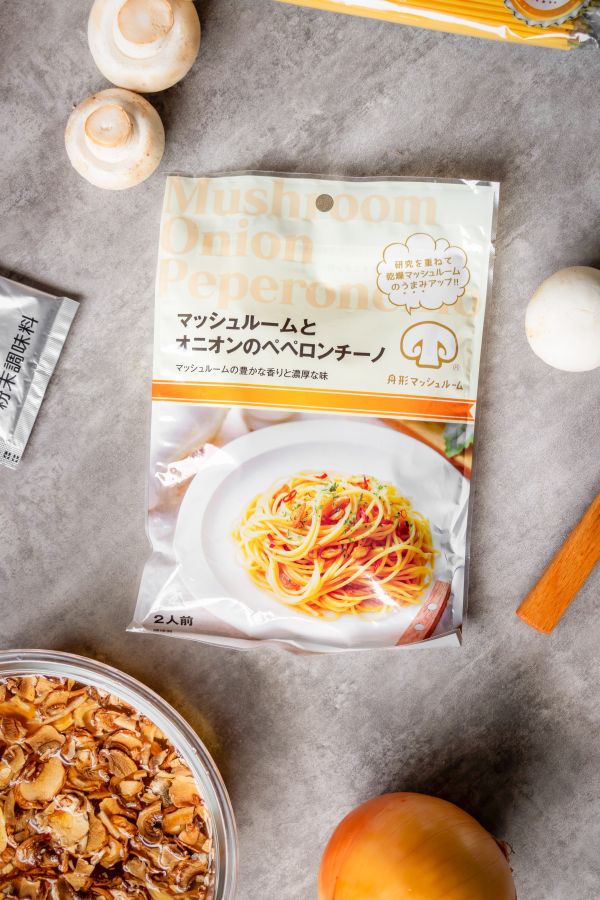 【日本選物】快速上桌的美味，神級蘑菇蒜辣義大利麵調味包 