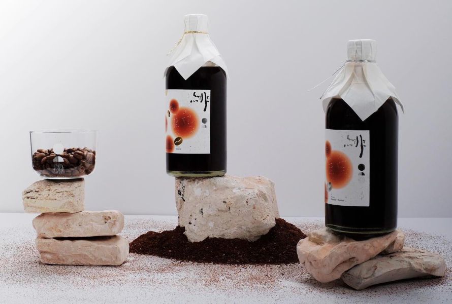 【胭脂】令人驚豔，自然發酵的釀造梅酒 