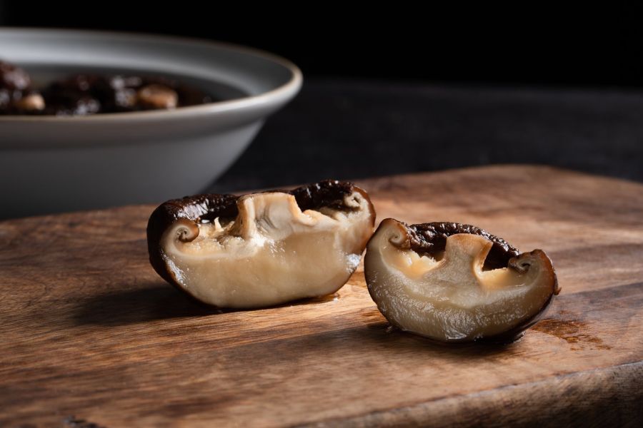 【鄉菇香】有機認證，厚實黑早冬菇禮盒 