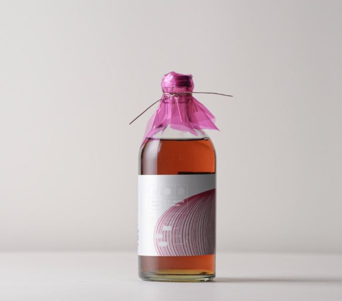 【胭脂】令人驚豔，自然發酵的釀造梅酒 