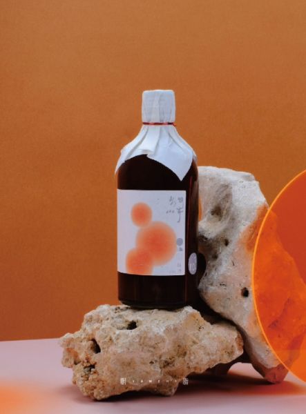 【胭脂】令人驚豔，自然發酵的釀造梅酒 