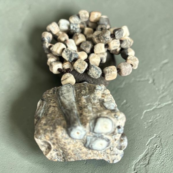 【泰國龍宮舍利】瓷化金剛靈骨摳珠項鏈  (附台大國際寶石鑑定所證書) 龍宮舍利