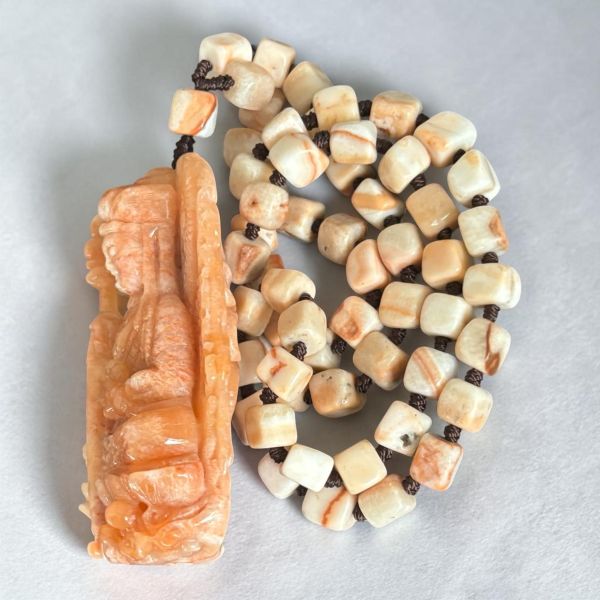 【泰國龍宮舍利】地藏王菩薩佛牌  雙面精雕 龍宮舍利