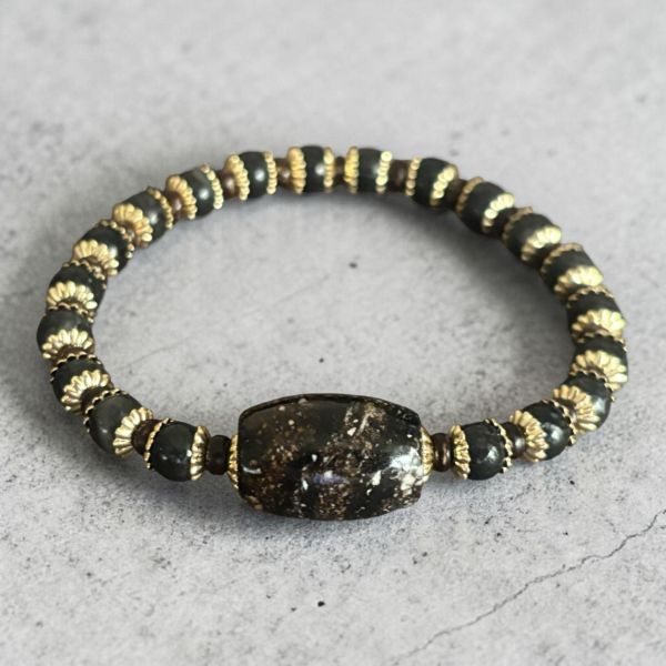 【泰國龍宮舍利】黑龍洞靈骨手鏈 (附台大國際寶石鑑定所證書) 靈骨舍利