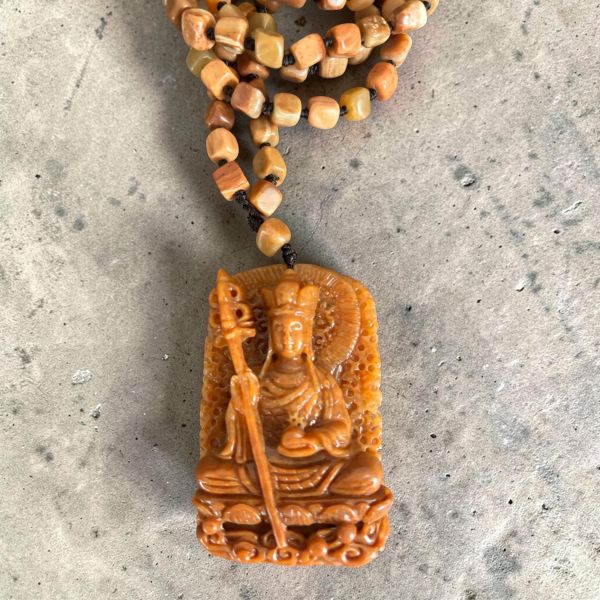 【泰國龍宮舍利】地藏王菩薩佛牌  雙面精雕 