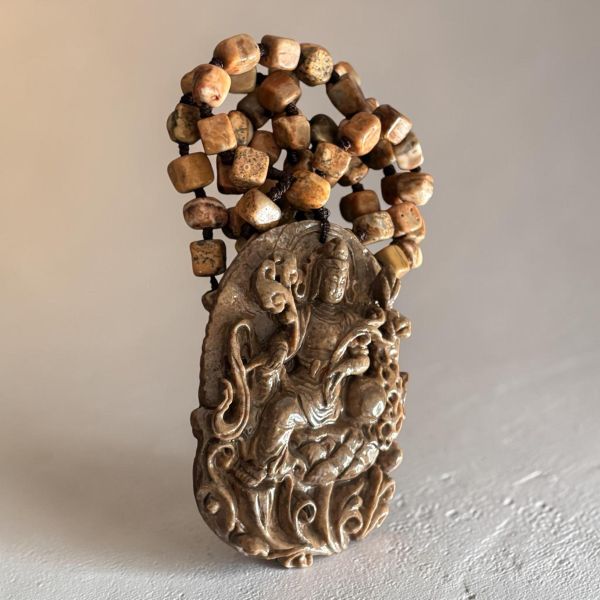 【泰國龍宮舍利】觀音佛牌 雙面精雕 龍宮舍利