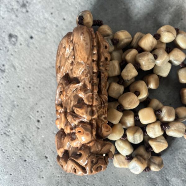 【泰國龍宮舍利】地藏王菩薩佛牌  雙面精雕 泰國龍宮舍利