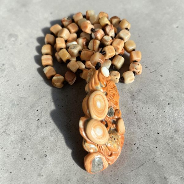 【泰國龍宮舍利】高瓷化金剛靈骨佛眼舍利摳珠項鏈 (附台大國際寶石鑑定所證書) 龍宮舍利
