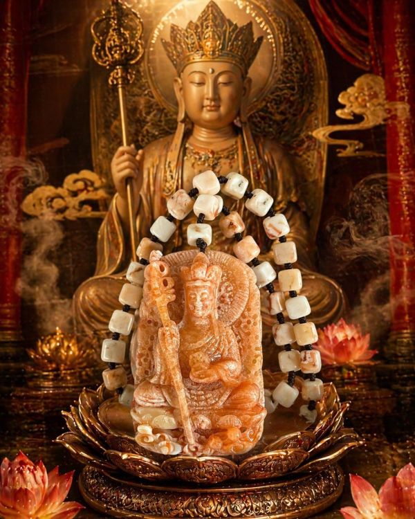 【泰國龍宮舍利】地藏王菩薩佛牌  雙面精雕 龍宮舍利