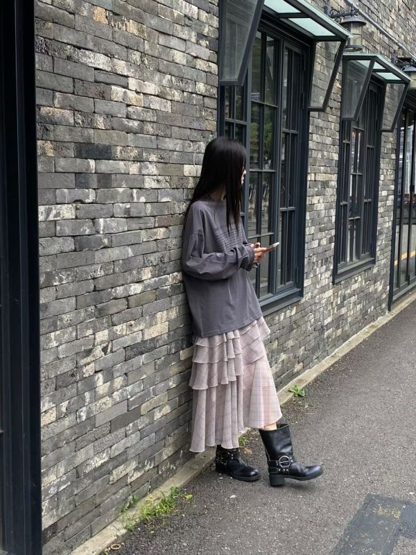 不規則格紋荷葉長裙 