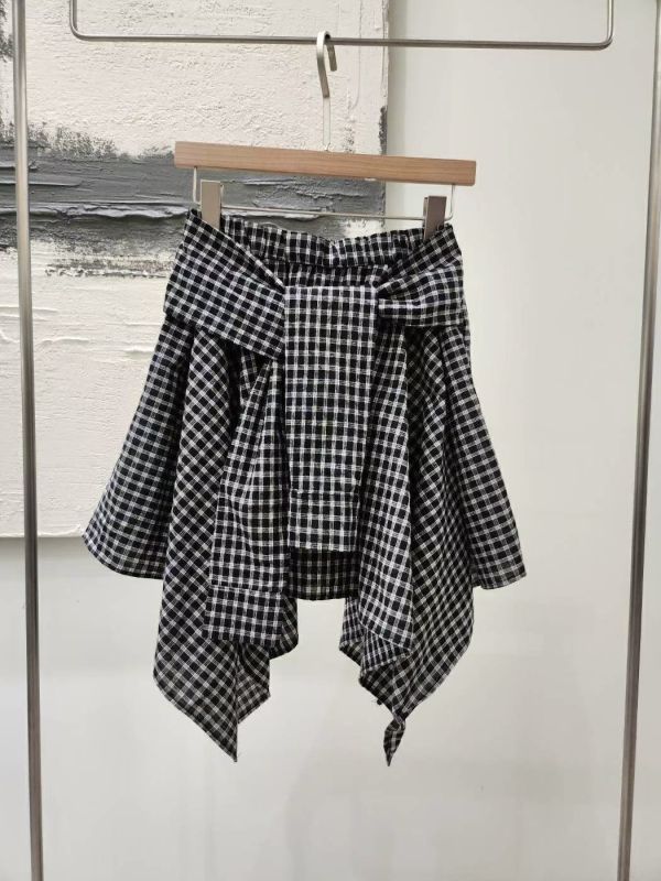 <本月主打>It girl格紋綁帶不規則褲裙 