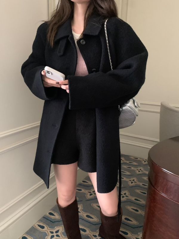 中長版修身手工羊毛大衣 