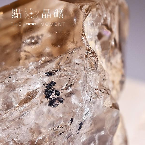 閃靈鑽｜靈動山脈｜原礦 