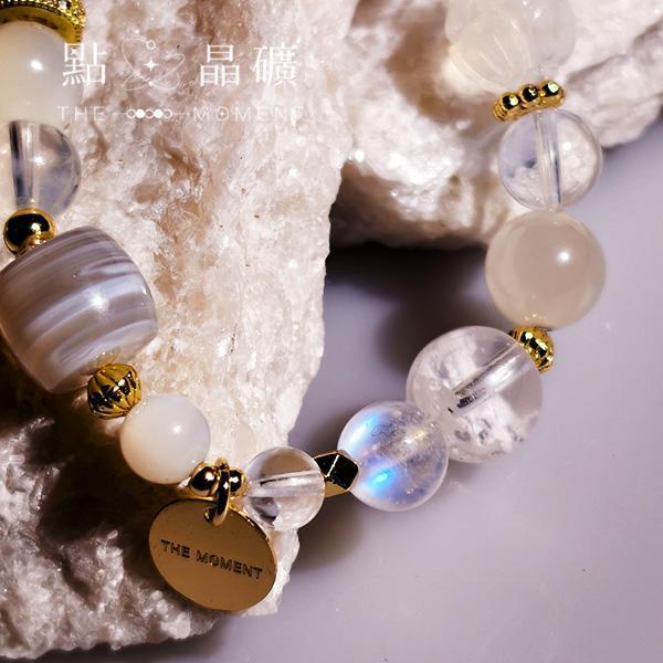 媽祖系列：明蓮｜藍針白水晶、月光石、瑪瑙、雪花幽靈 