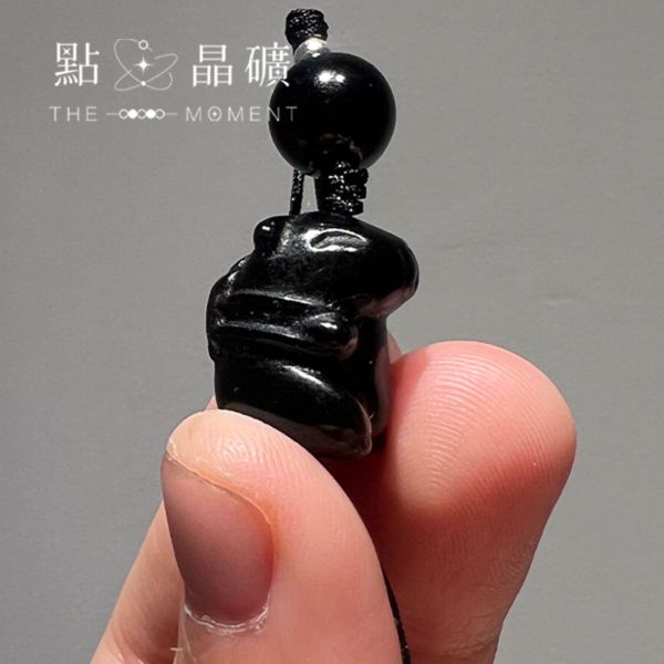 卡比巴拉吊飾｜銀耀石 