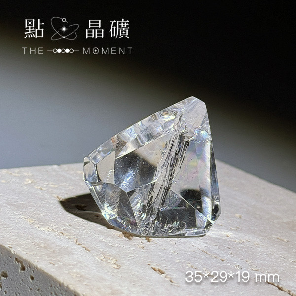 彩虹白水晶隨型件 