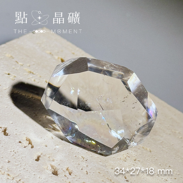 彩虹白水晶隨型件 