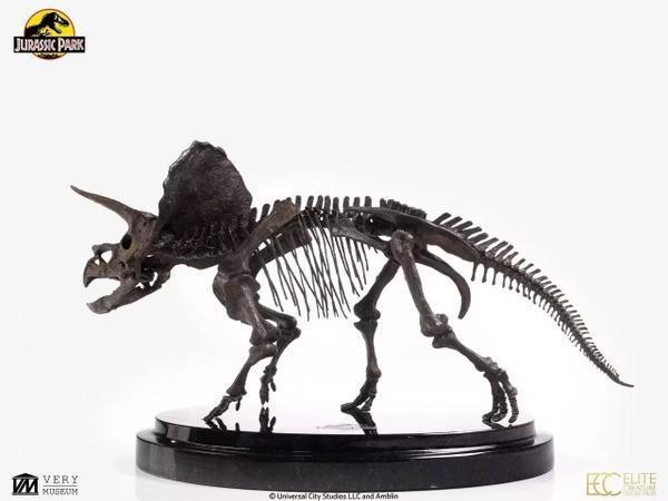 【預購】ELITE CREATURE COLLECTIBLES(ECC) 1/24 Triceratops Scale Bronze 三角龍 骨骼收藏銅像 Jurassic Park 1侏羅紀公園 ELITE CREATURE COLLECTIBLES(ECC) 1/24 Triceratops Scale Bronze 三角龍 骨骼收藏銅像 Jurassic Park 1侏羅紀公園