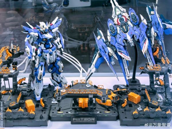 【2026/06月預購】萬象聚變 TMS系列 1/100 流星 合金骨架 組裝模型 萬象聚變 TMS系列 1/100 流星 合金骨架 組裝模型