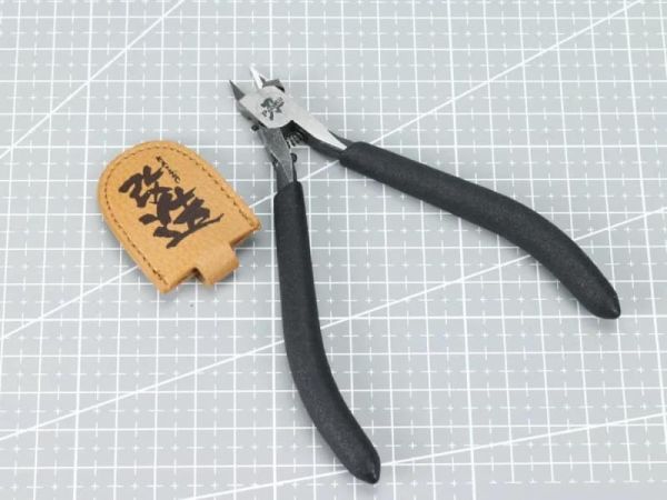 【即將到貨 】嚴選 匠之刃 一刀流 超強反饋手感 神之手 (精裝版) 嚴選 匠之刃 一刀流 超強反饋手感 神之手 (精裝版)