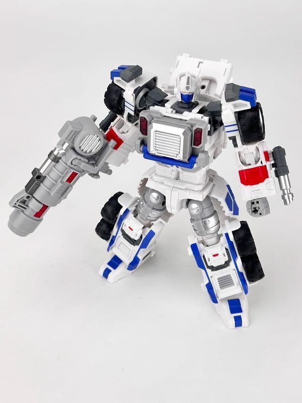 【2026/05月預購】Fans Hobby 白司令官A 艦隊司令官車頭 MB 15F Fans Hobby 白司令官A 艦隊司令官車頭 MB 15F