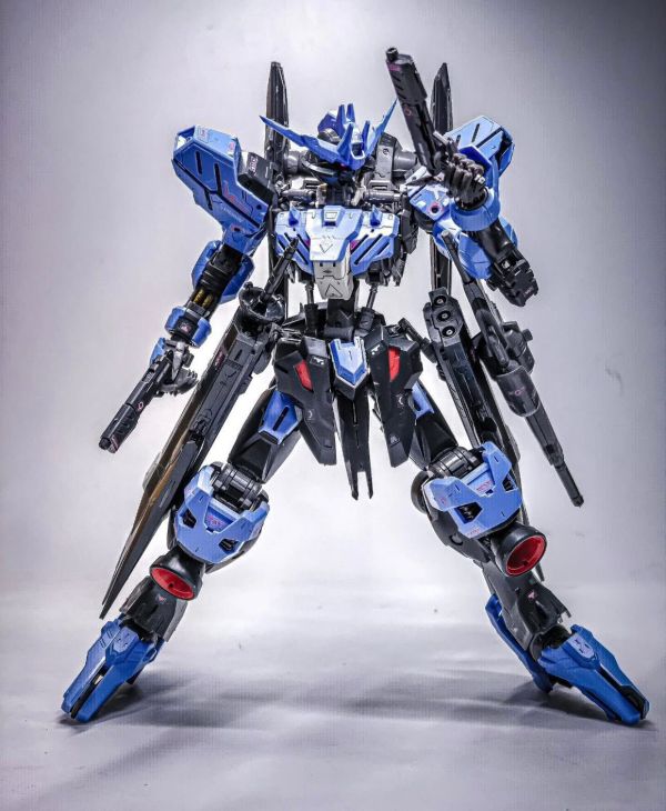 【2026/02月預購】忠國模型 復仇的大舅哥 1/100 組裝模型 忠國模型 復仇的大舅哥 1/100 組裝模型