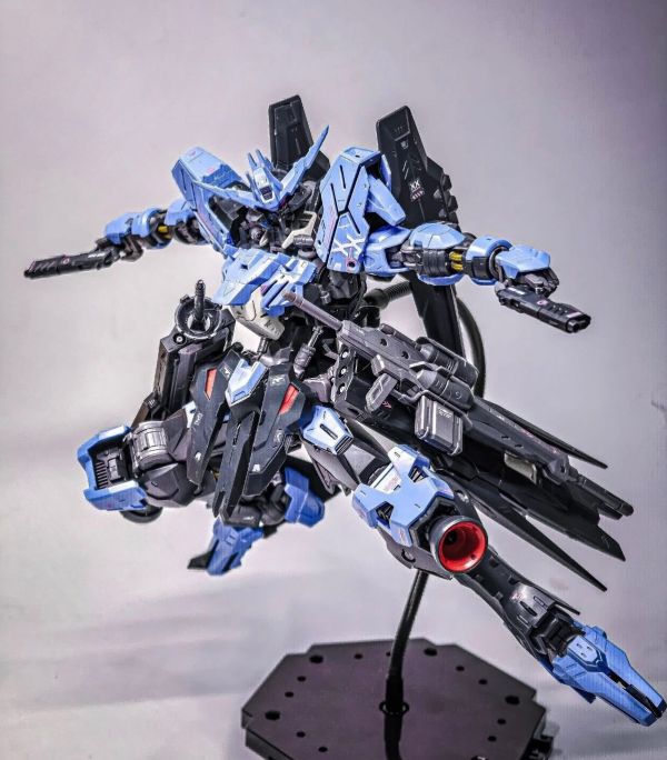 【2026/02月預購】忠國模型 復仇的大舅哥 1/100 組裝模型 忠國模型 復仇的大舅哥 1/100 組裝模型