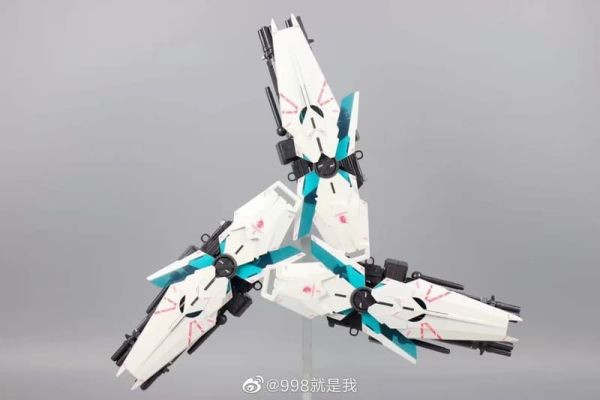 【2025/11月預購】大班模型 PG 1/60 獨角獸4號機最終決戰 大班模型 PG 1/60 獨角獸4號機最終決戰