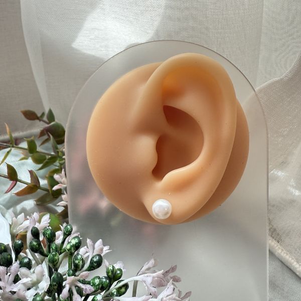 白亮小饅頭單支耳釘efc150w 