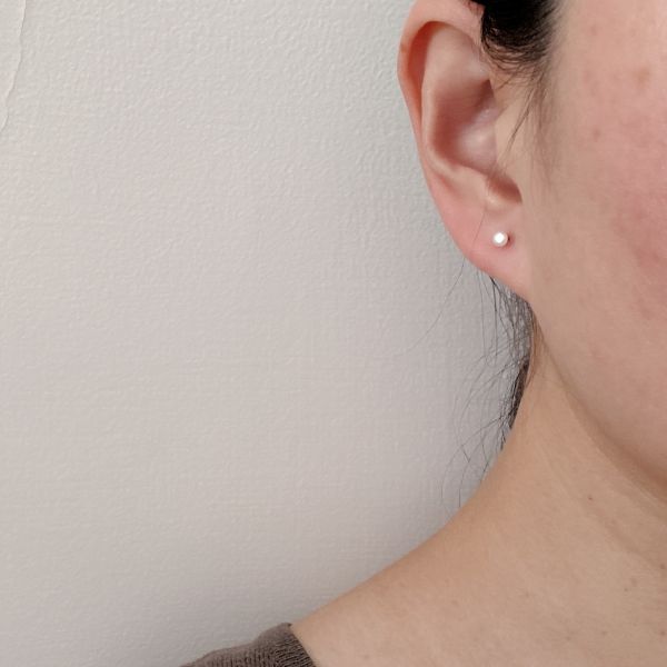 KL迷你白系珍珠耳釘(3mm)金色針 珍珠耳釘,pearl Earrings