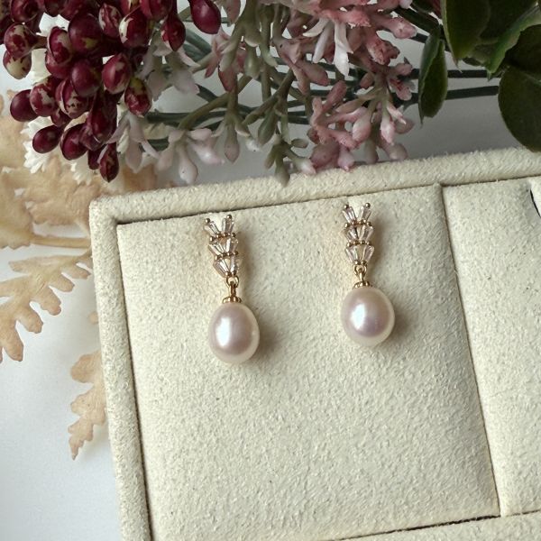 淡水珍珠-粉紅柔光米珠垂吊式耳環#epf1838 