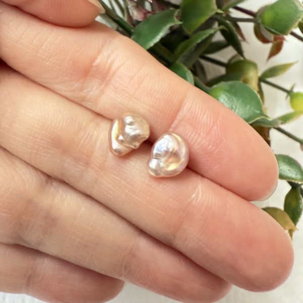 淡水珍珠-特色花瓣耳釘#e0815 