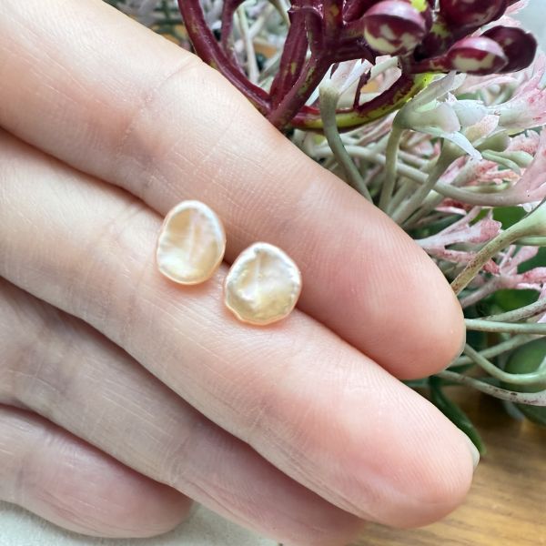 淡水珍珠-特色花瓣耳釘#e0816 