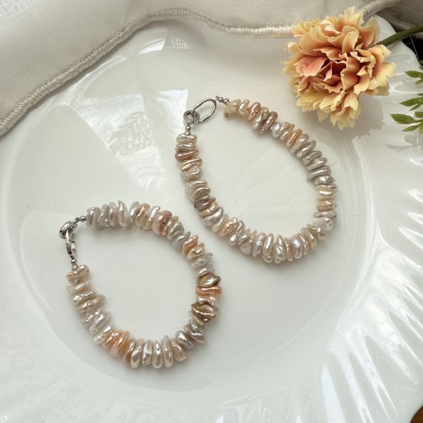 18手圍-糖果色疊打珍珠手環0251737 