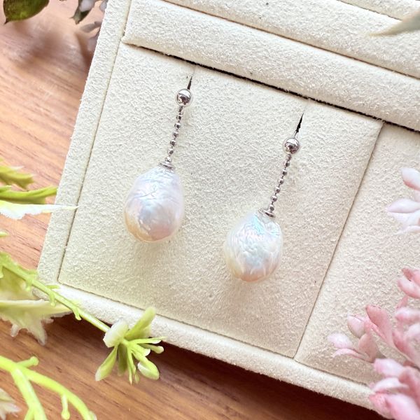 淡水珍珠-糖果紙色垂吊式耳環#e0808 