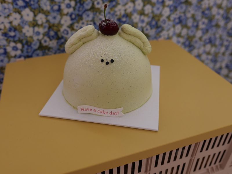 泰式綠奶茶水蜜桃狗狗戚風蛋糕 