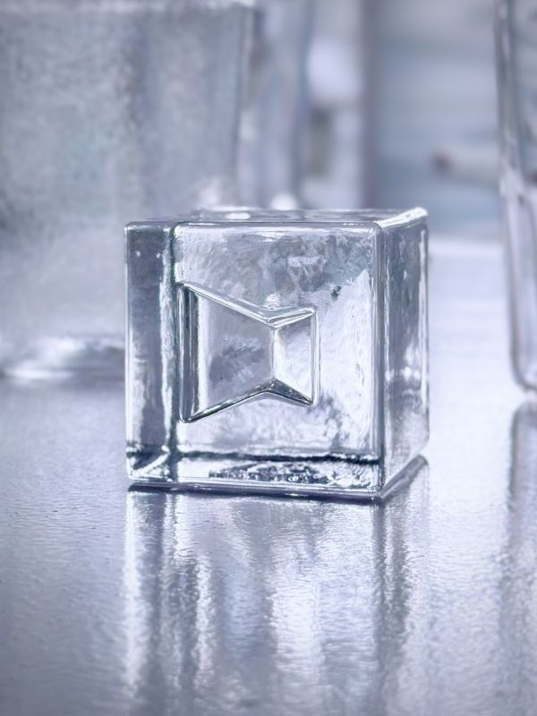 報導者 × W 春池計畫｜十年同行 開放透明之磚 