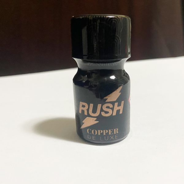 新到貨！RUSH POPPERS歐洲原裝限量經典Poppers Rush Copper Deluxe - 10ml超值經典古銅猛漢熱銷款！行家推薦！粗根專屬尊爵原味呈現濃厚陽剛雄性氣味無論初階中階進階者都可盡享極致肏幹快感-比利時製造 RUSH,POPPERS,RUSH芳香,買RUSH,buy poppers,rush芳香,助性,助興,春藥,肛交,同志,男同志,gay,1069,gay用品,情趣用品,成人用品,性愛用品,肛門放鬆,玩屁眼,幹屁眼,肛交舒緩,賣rush,哪裡有賣rush,哪裡可買rush,sell poppers