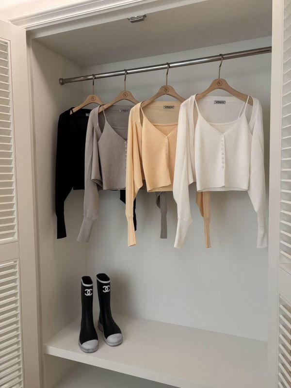 排釦細肩背心+小外罩SET 