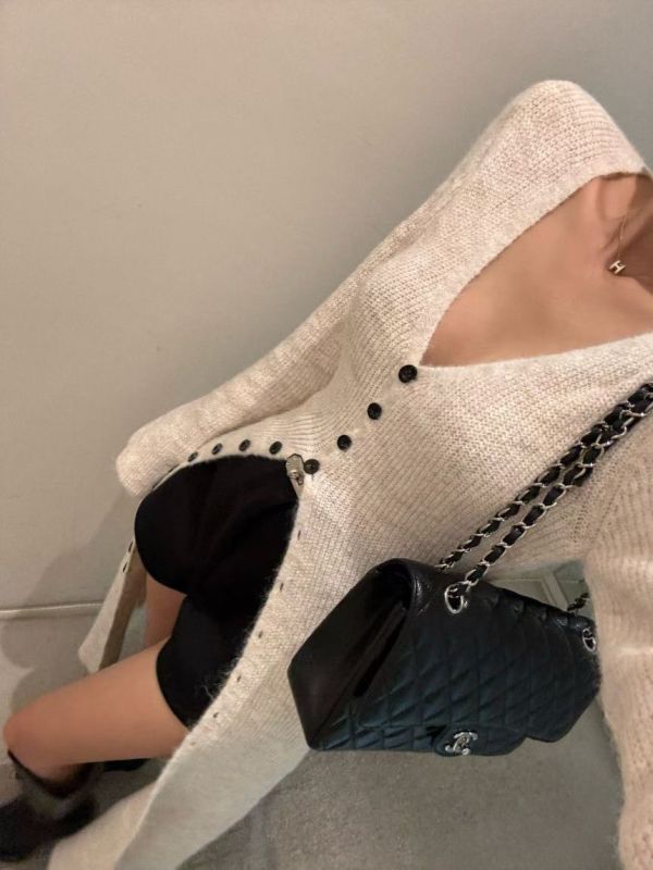 V領排釦開衩針織洋裝 