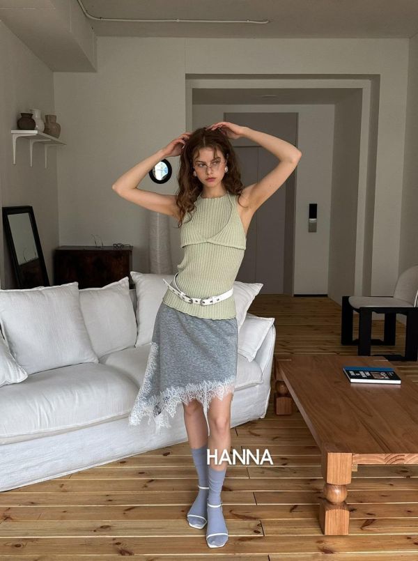 鬆緊腰下擺蕾絲拼接裙 